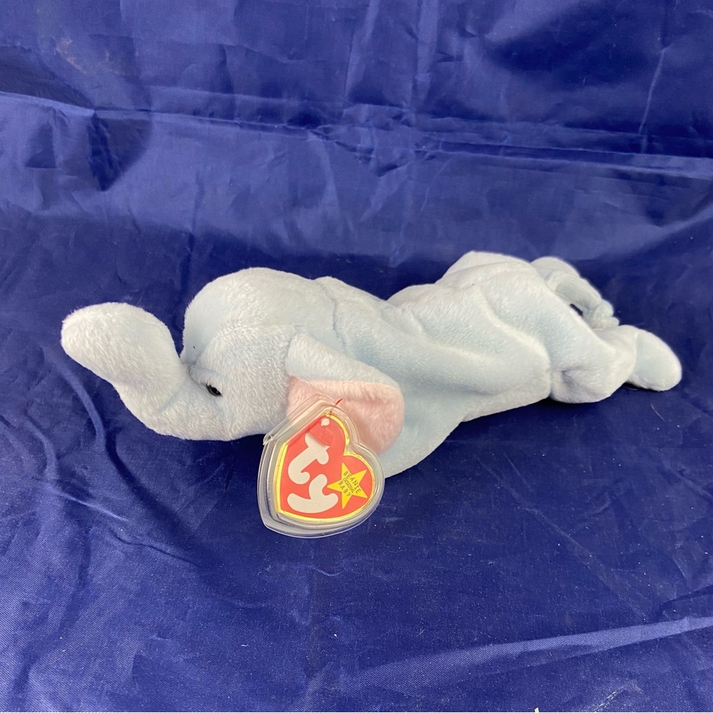 TY Vintage 1995 Peanut The Elephant 9.5” Inch Long Beanie Baby P.E. Pellets Tags